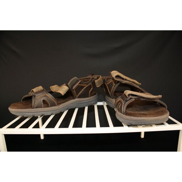 Ozark Trails Men's size 9 Sandals - Picture 1 of 9